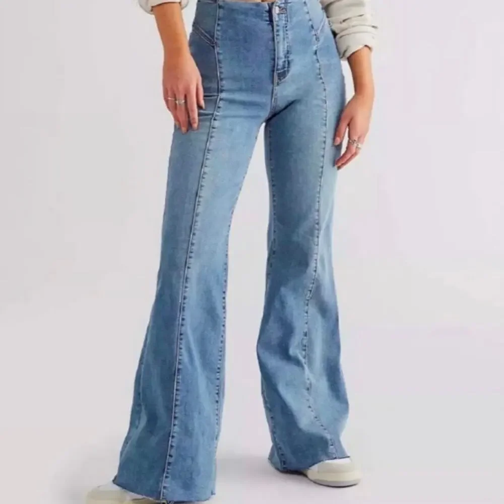 Free People We The Free Flare Wide Jeans High Rise size 26 Blue - Picture 1 of 8